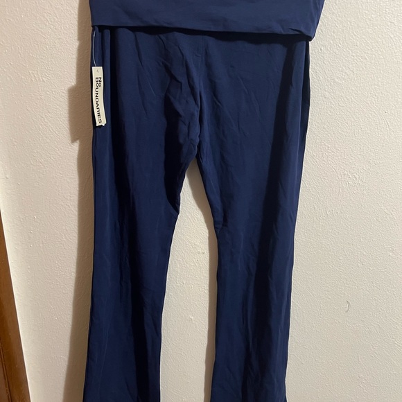 No boundaries flare navy legging size large new with tags - Picture 1 of 3